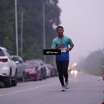 Runner Photo 9001341