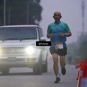 Runner Photo 9001352