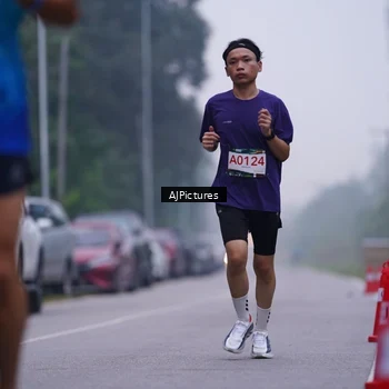 Runner Photo 9001382