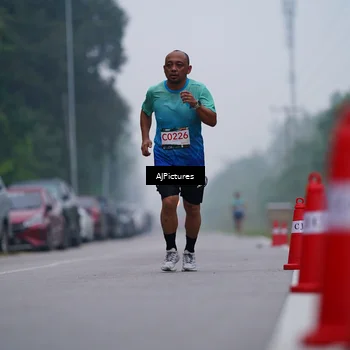 Runner Photo 9001390