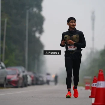 Runner Photo 9001417