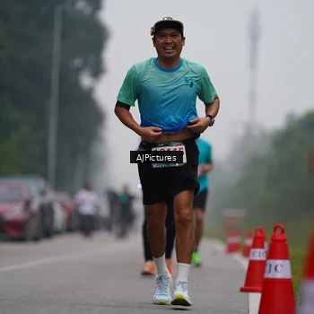 Runner Photo 9001426