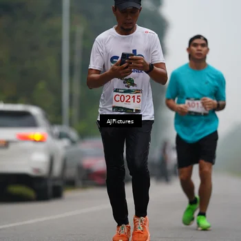 Runner Photo 9001461