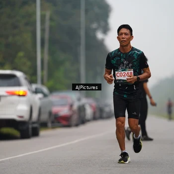 Runner Photo 9001505