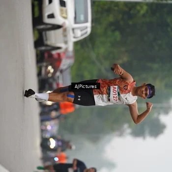 Runner Photo 9001799