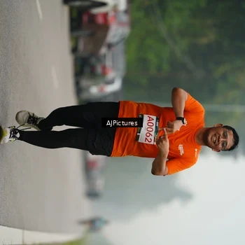 Runner Photo 9002240