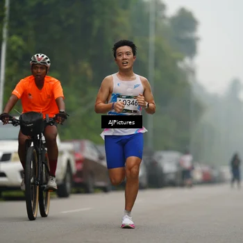 Runner Photo 9002589