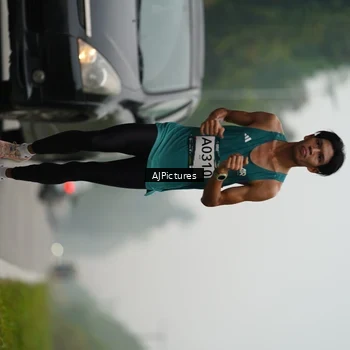 Runner Photo 9002600