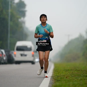 Runner Photo 9002608