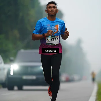 Runner Photo 9002636