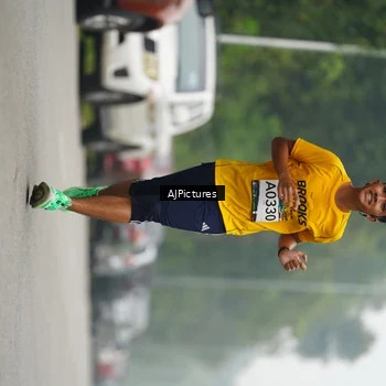 Runner Photo 9002657