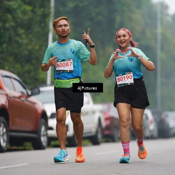 Runner Photo 9002665