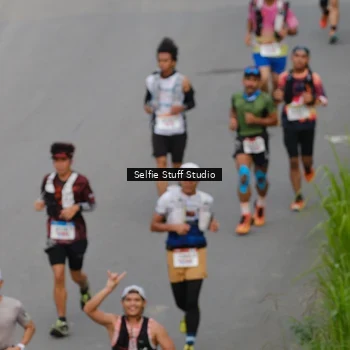 Runner Photo 9003172