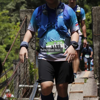 Runner Photo 90040