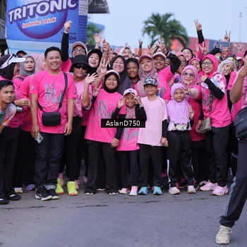Runner Photo 9004806