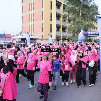 Runner Photo 9004811