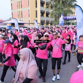 Runner Photo 9004821