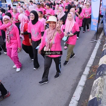 Runner Photo 9004830