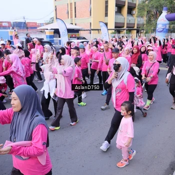Runner Photo 9004839