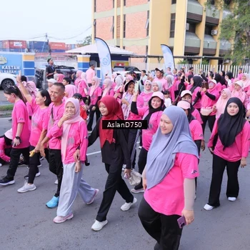 Runner Photo 9004843