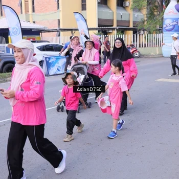 Runner Photo 9004854