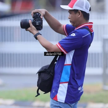 Runner Photo 9004863