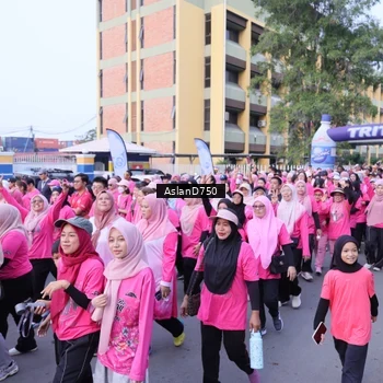 Runner Photo 9004883
