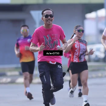 Runner Photo 9004895