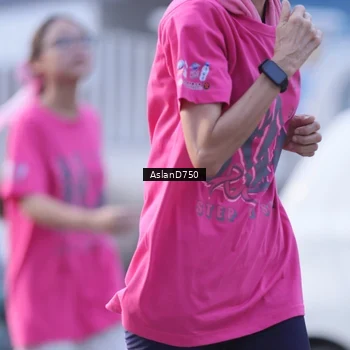 Runner Photo 9004900