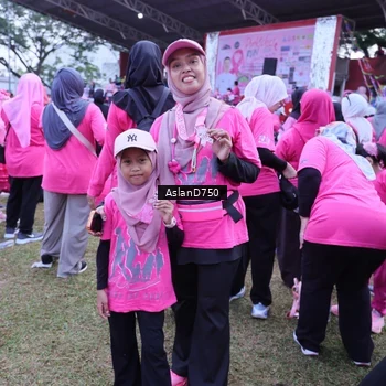 Runner Photo 9004968