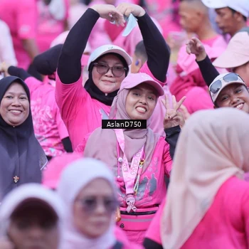 Runner Photo 9005061