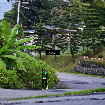 Runner Photo 9006151
