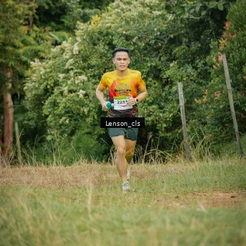 Runner Photo 9007846