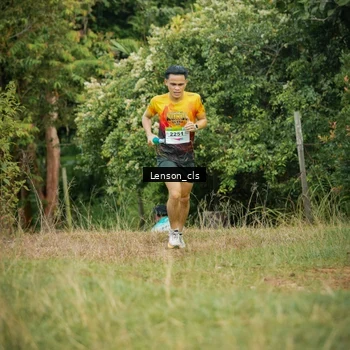 Runner Photo 9007847