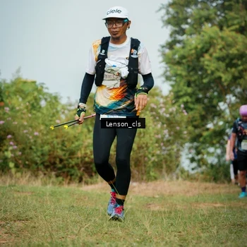 Runner Photo 9007853
