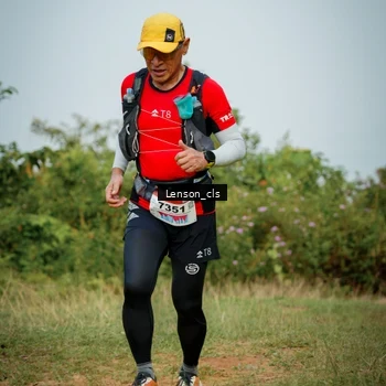 Runner Photo 9007984