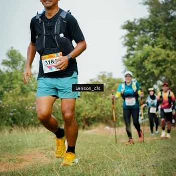 Runner Photo 9008003