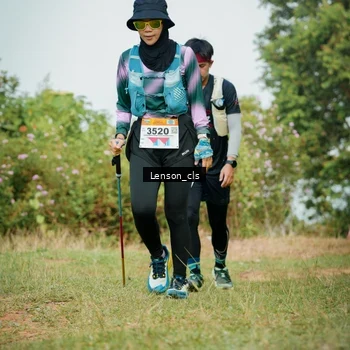 Runner Photo 9008015