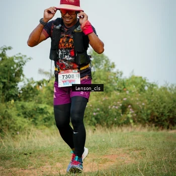 Runner Photo 9008072