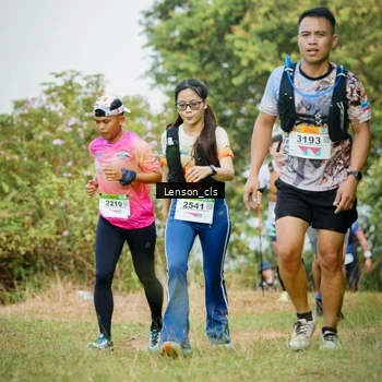 Runner Photo 9008901