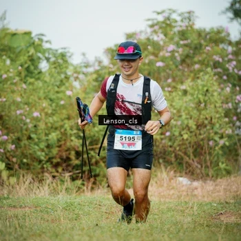 Runner Photo 9009064