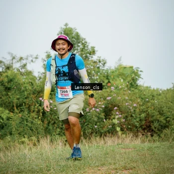 Runner Photo 9009190