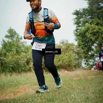 Runner Photo 9010007