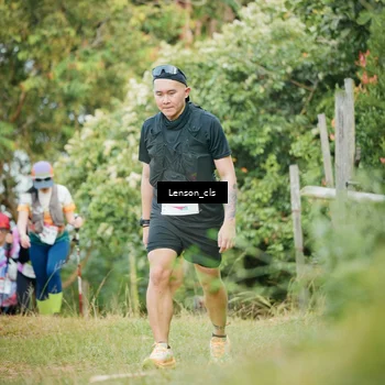 Runner Photo 9010709