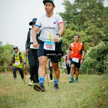Runner Photo 9011027