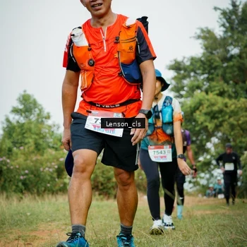 Runner Photo 9011043