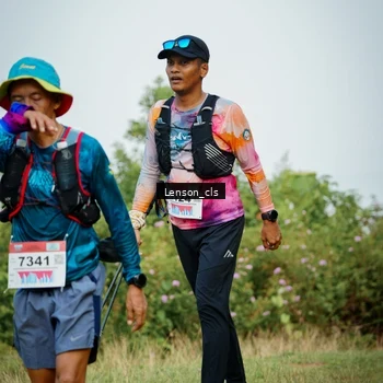 Runner Photo 9011203