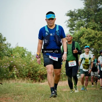 Runner Photo 9011308