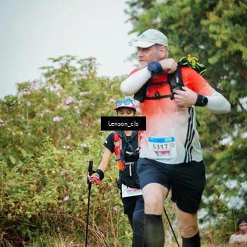 Runner Photo 9011402
