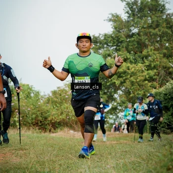 Runner Photo 9011435